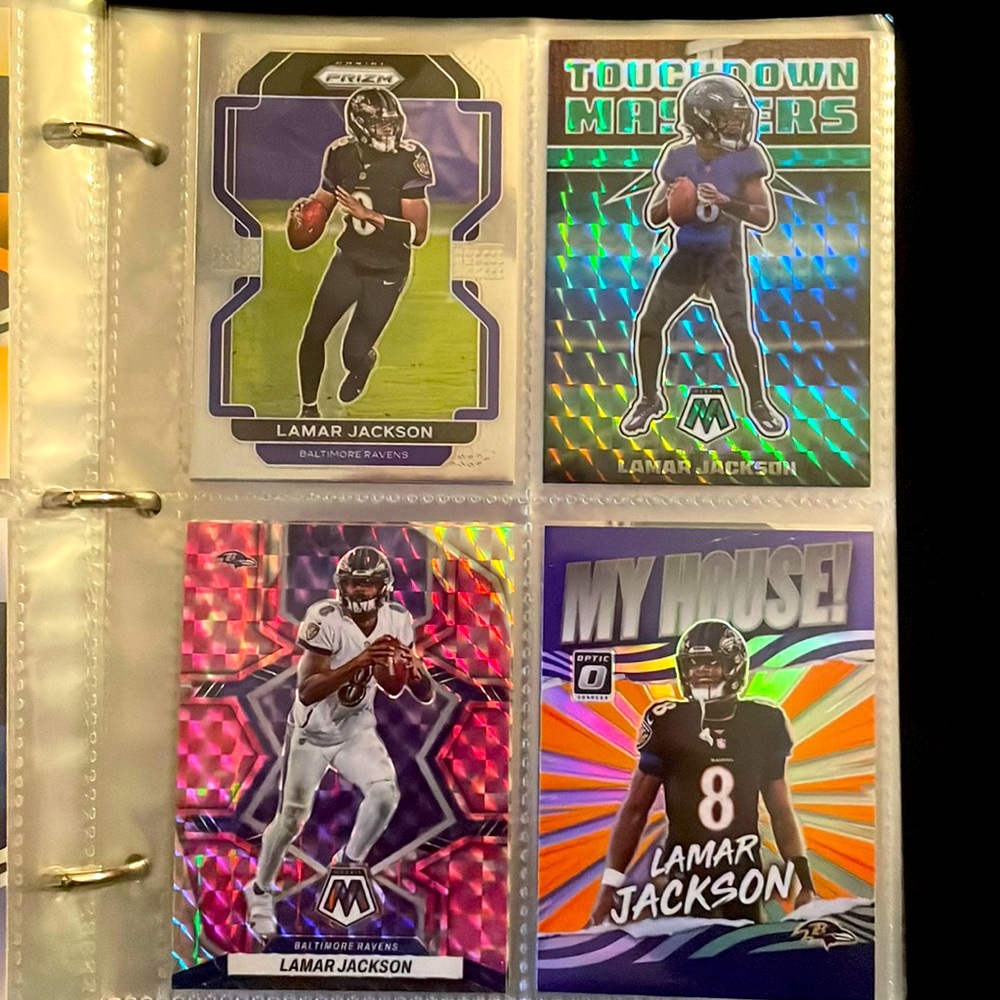 Lamar Jackson football cards
